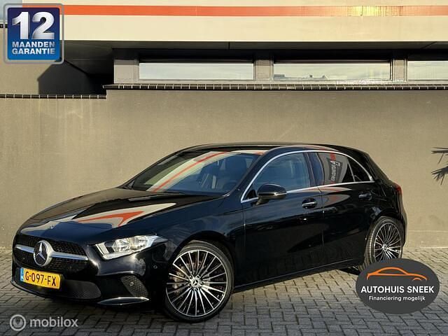 Zwart Gebruikt 2018 Mercedes A180 Advantage Hatchback | € 16.450 (Eerlijke prijs) - Afbeelding 1/4