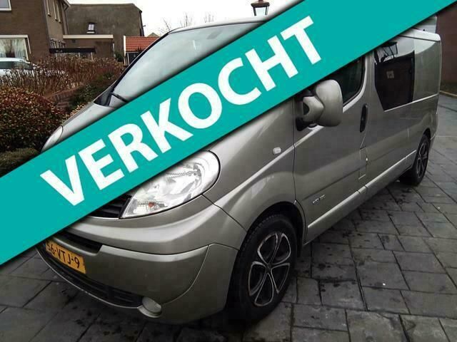 Grijs Gebruikt 2008 Renault Trafic Van | € 3.699 (Duur) - Afbeelding 1/4