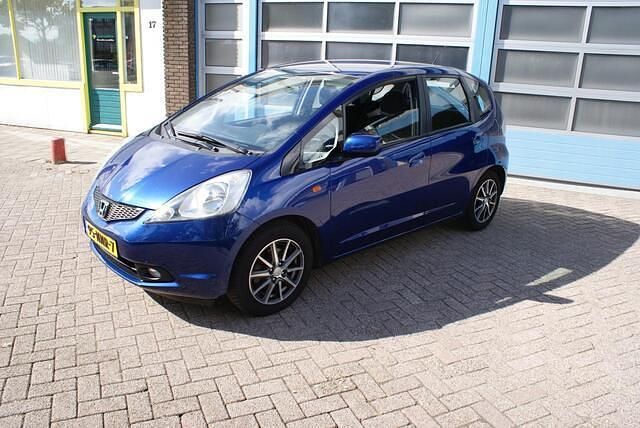 Blauw Gebruikt 2010 Honda Jazz Trend Hatchback | € 3.650 (Eerlijke prijs) - Afbeelding 1/4