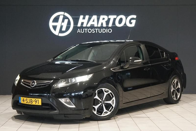 Zwart Occasion 2013 Opel Ampera Hatchback | € 8.950 (Duur) - Afbeelding 1/4