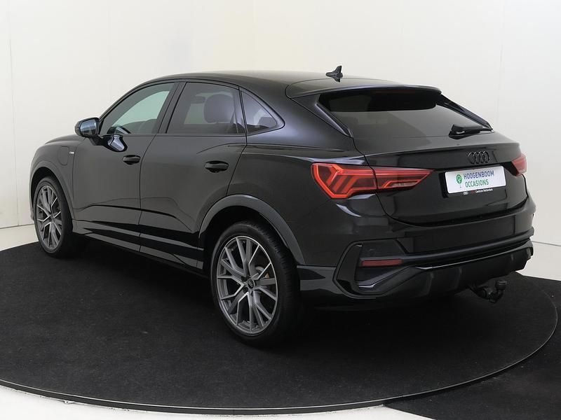 Occasion Audi Q3 Sportback Basis 245 PK (180 kW) 2021 Zwart (metallic) SUV
