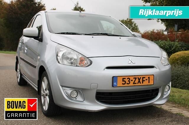 Grijs Gebruikt 2013 Mitsubishi Space Star Intense+ Hatchback | € 6.350 (Eerlijke prijs) - Afbeelding 1/4