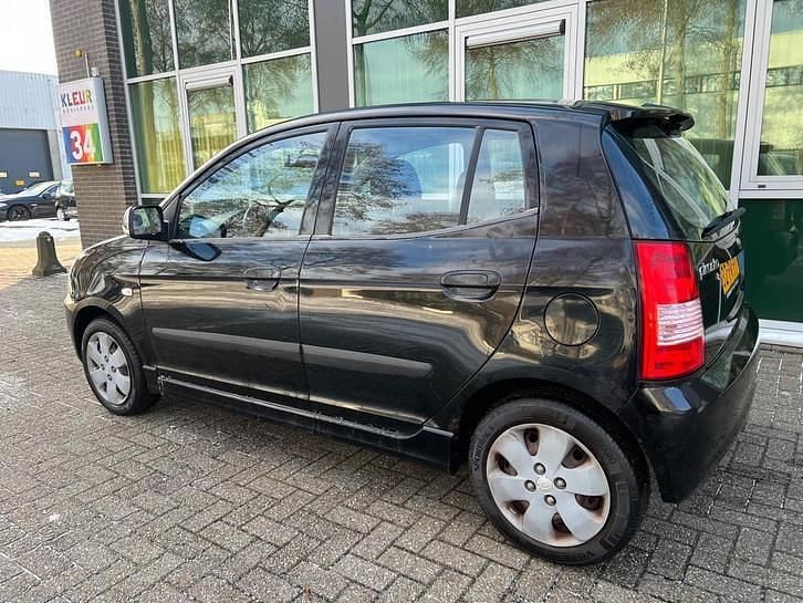 Occasion Kia Picanto 61 PK (44 kW) 2004 Zwart Hatchback