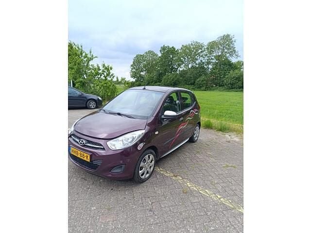 Paars Gebruikt 2013 Hyundai i10 Hatchback | € 3.250 (Super prijs) - Afbeelding 1/4