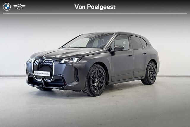 Occasion BMW iX M Sport 300 kW (408 PK) 2025 Bmw individual frozen deep grey metallic (c64) (zwart metallic) SUV