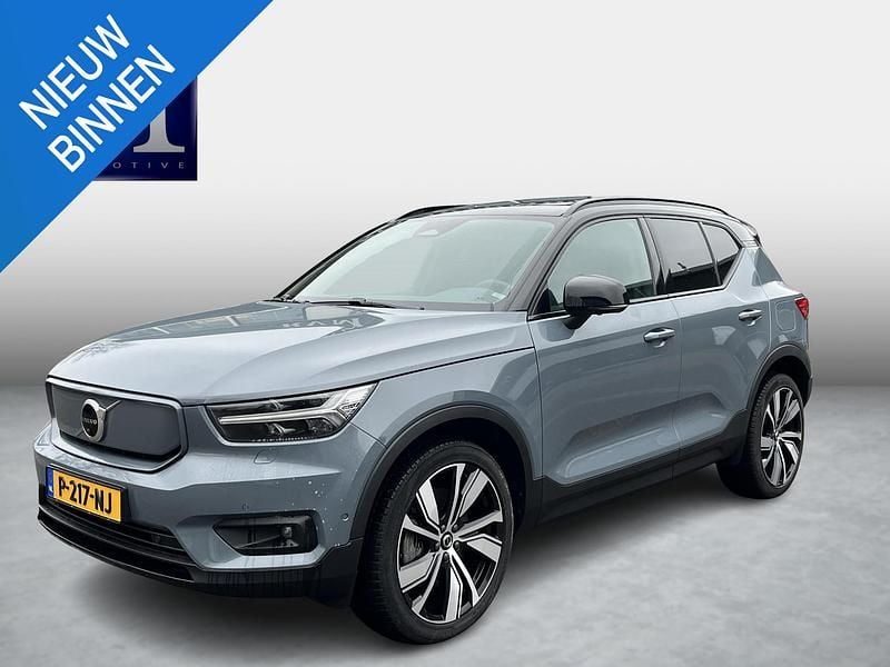 Grijs Occasion 2022 Volvo XC40 Pro SUV | € 34.899 (Super prijs) - Afbeelding 1/4