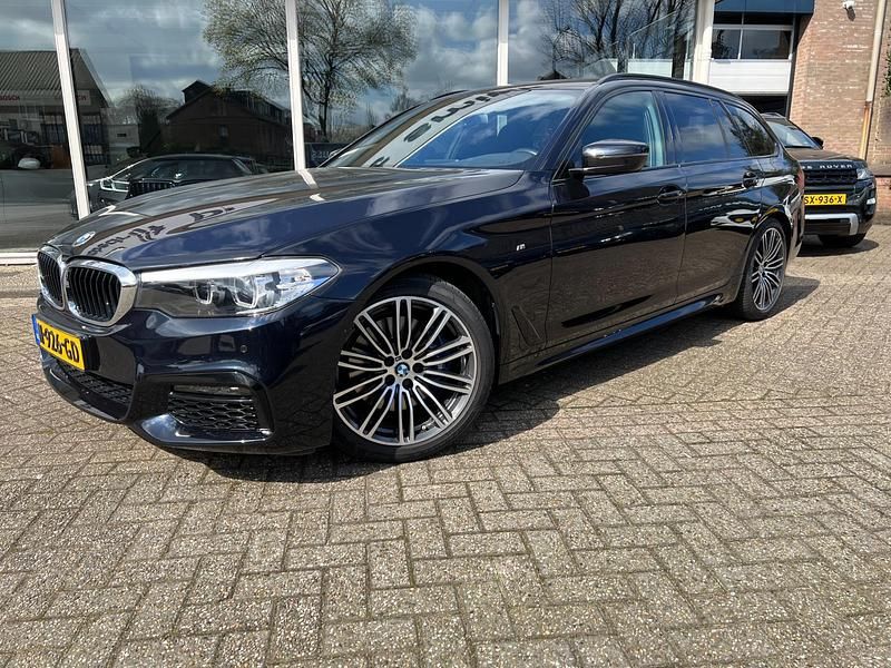 Occasion BMW 525 Executive 232 PK (170 kW) 2018 Zwart Stationwagen