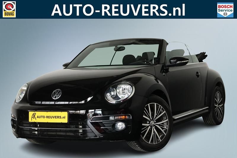 Zwart Occasion 2017 VW Beetle Sound Cabriolet | € 17.900 (Eerlijke prijs) - Afbeelding 1/4