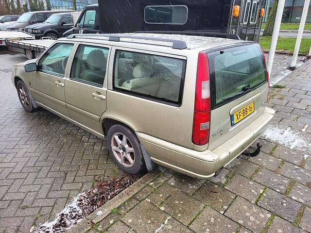 Occasion Volvo V70 144 PK (105 kW) 1998 Beige Stationwagen
