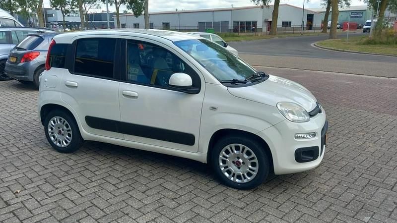 Occasion Fiat Panda Lounge 65 PK (47 kW) 2013 Hatchback Hatchback