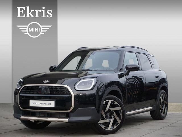 Zwart Gebruikt 2024 Mini Countryman Favoured SUV | € 42.800 - Afbeelding 1/4