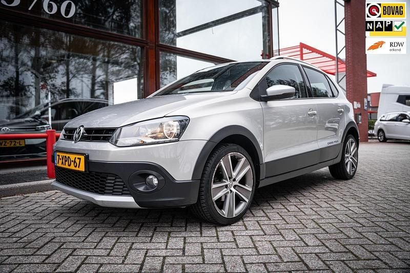 Grijs Gebruikt 2014 VW Polo Cross Hatchback | € 7.950 (Eerlijke prijs) - Afbeelding 1/4