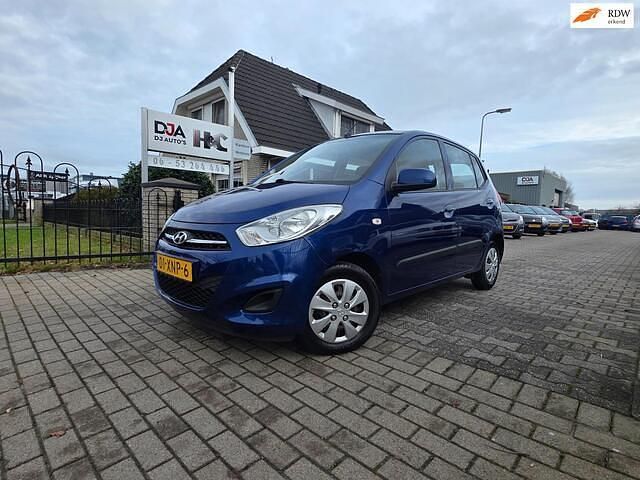 Blauw Occasion 2012 Hyundai i10 Hatchback | € 2.250 (Eerlijke prijs) - Afbeelding 1/4