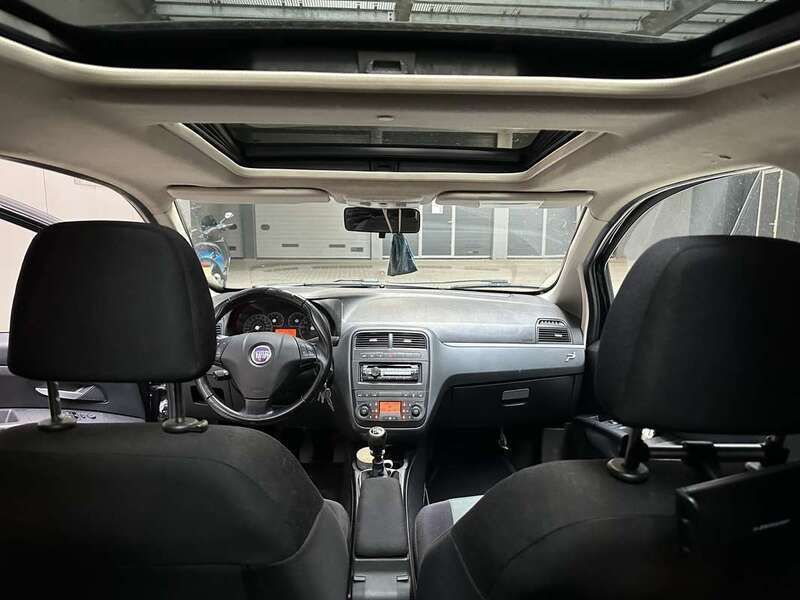 Zwart Gebruikt 2008 Fiat Punto Dynamic Hatchback | € 2.500 (Duur) - Afbeelding 1/4