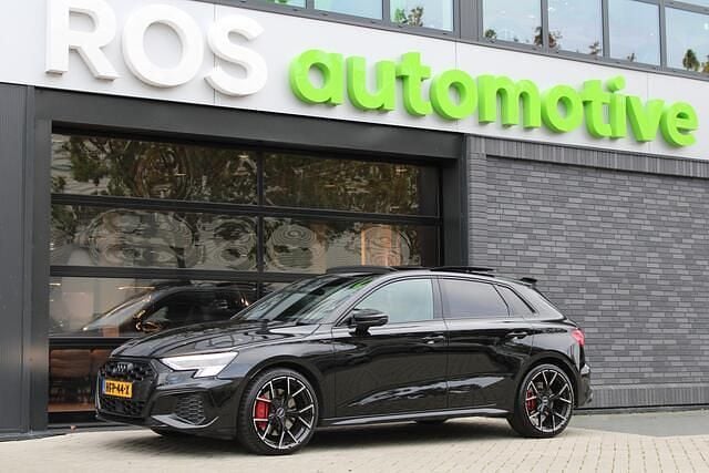 Zwart Gebruikt 2020 Audi S3 S-Line Hatchback | € 41.950 (Eerlijke prijs) - Afbeelding 1/4