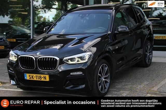 Zwart Gebruikt 2018 BMW X3 Executive SUV | € 22.995 - Afbeelding 1/4