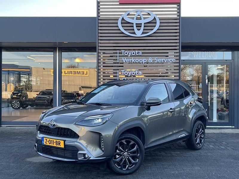 Groen Occasion 2024 Toyota Yaris Cross X-plore SUV | € 29.650 (Eerlijke prijs) - Afbeelding 1/4