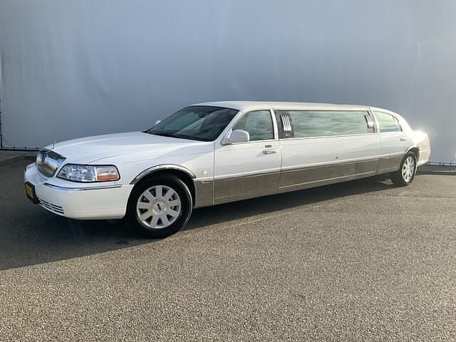 Occasion Lincoln Town Car 204 PK (150 kW) 2003 Wit Sedan