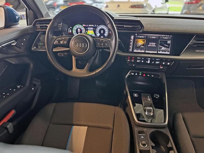 Occasion Audi A3 Sportback e-tron Advanced 204 PK (150 kW) 2023 Blauw (metallic) Hatchback