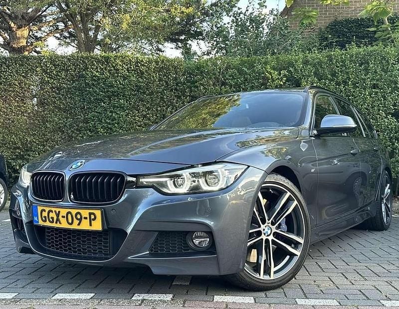 Occasion BMW 330 M Sport 258 PK (189 kW) 2017 Grijs Stationwagen