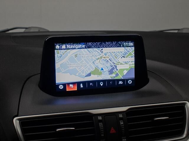 Occasion Mazda 3 Inclusive 120 PK (88 kW) 2018 Grijs (metallic) Hatchback