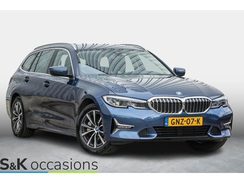 Blauw Gebruikt 2022 BMW 330 Stationwagen | € 35.950 (Super prijs) - Afbeelding 1/4