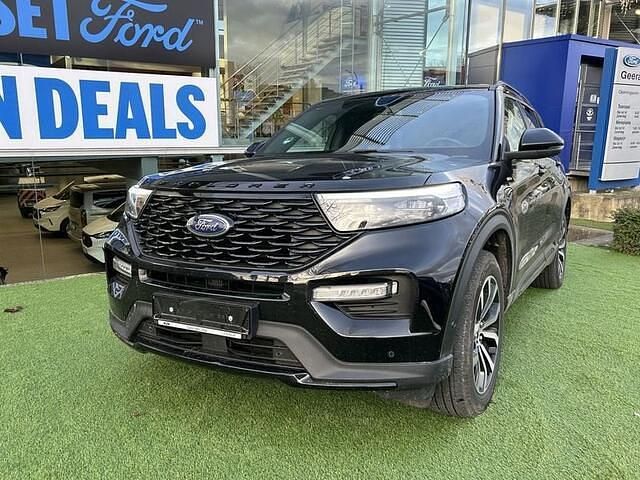 Zwart Occasion 2023 Ford Explorer ST-Line SUV | € 65.990 - Afbeelding 1/4