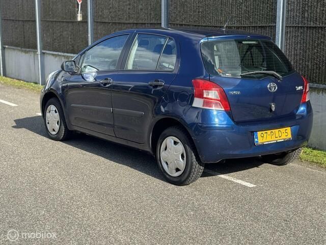 Occasion Toyota Yaris Cool 69 PK (50 kW) 2011 Blauw Hatchback