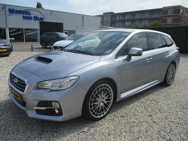 Grijs Gebruikt 2017 Subaru Levorg Comfort Stationwagen | € 21.950 - Afbeelding 1/4