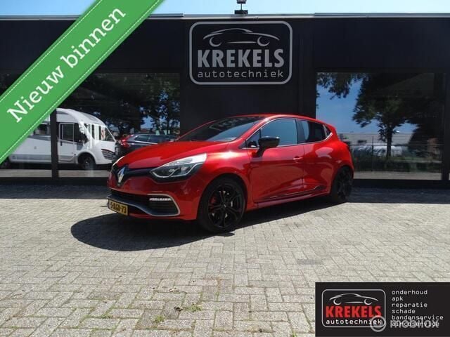 Rood, metallic lak Gebruikt 2013 Renault Clio R.S. R.S. Hatchback | € 9.950 (Goede deal) - Afbeelding 1/4