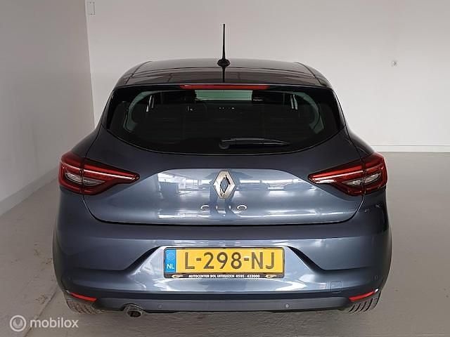 Occasion Renault Clio V Zen 2021 Grijs Hatchback