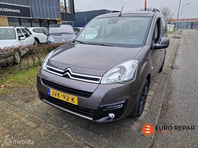 Occasion Citroën Berlingo PureTech 110 PK (80 kW) 2017 Bruin MPV