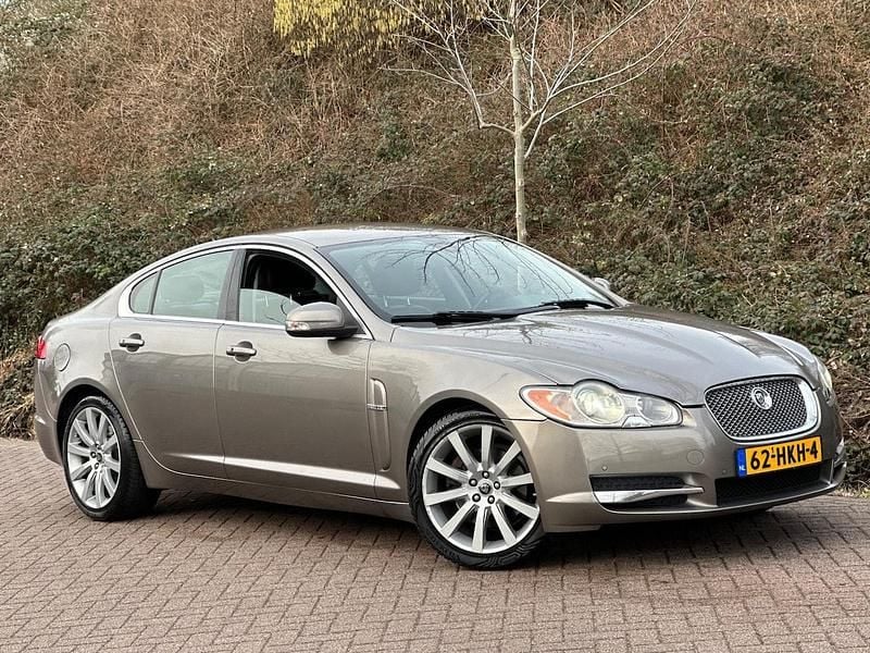 Occasion Jaguar XF Premium Luxury 416 PK (305 kW) 2009 Grijs Sedan