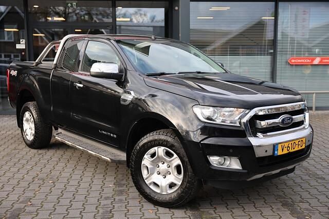 Zwart Gebruikt 2017 Ford Ranger Limited Pickup | € 14.995 (Eerlijke prijs) - Afbeelding 1/4