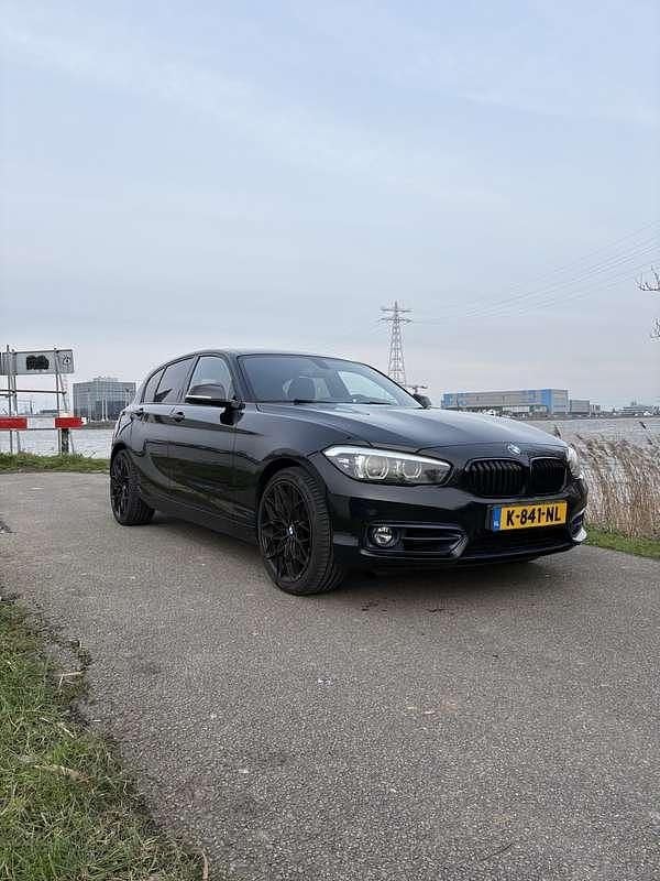 Occasion BMW 118 139 PK (102 kW) 2018 Zwart Hatchback