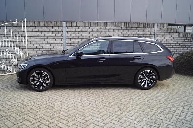 Occasion BMW 330 Executive 259 PK (190 kW) 2020 Zwart Stationwagen