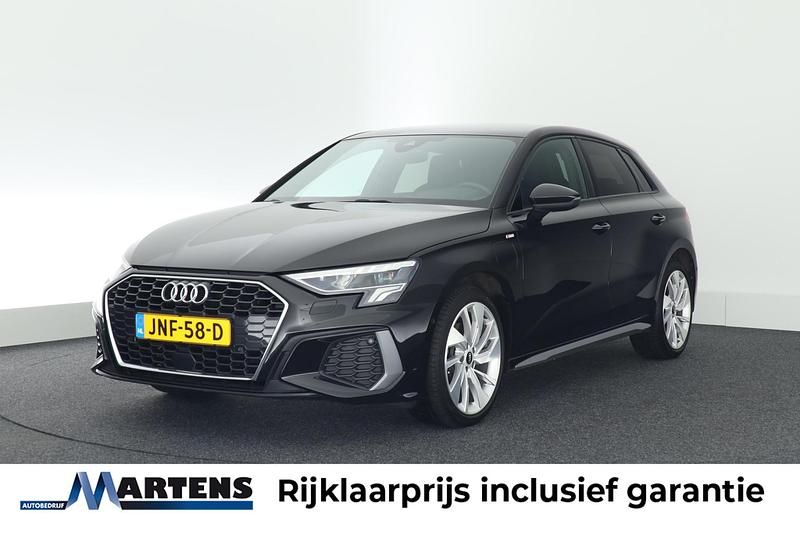 Zwart Gebruikt 2022 Audi A3 Sportback e-tron S-Line Hatchback | € 29.749 (Eerlijke prijs) - Afbeelding 1/4