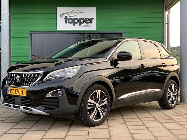 Zwart Gebruikt 2017 Peugeot 3008 Allure SUV | € 12.950 (Iets duurder) - Afbeelding 1/4