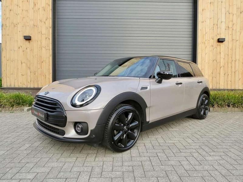 Roze Gebruikt 2023 Mini Cooper Clubman Business Stationwagen | € 31.450 (Eerlijke prijs) - Afbeelding 1/4