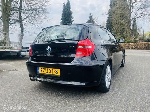 Occasion BMW 116 Executive 123 PK (90 kW) 2009 Zwart Hatchback