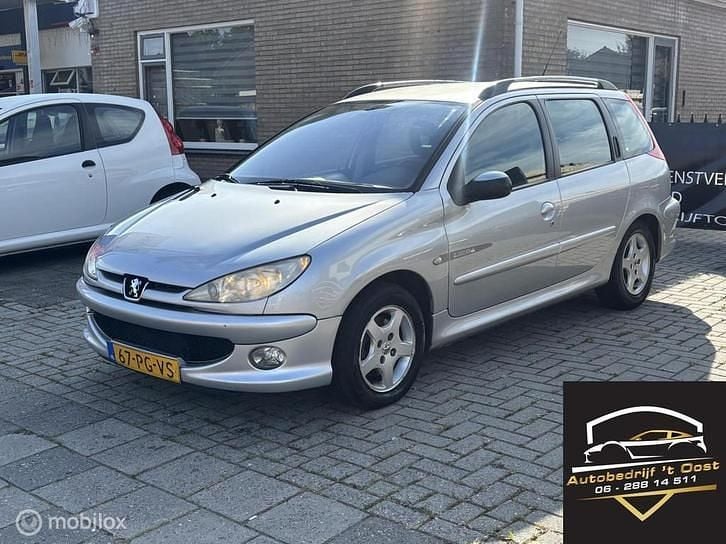 Gebruikt 2004 Peugeot 206 Quiksilver Stationwagen | € 1.399 (Eerlijke prijs) - Afbeelding 1/1
