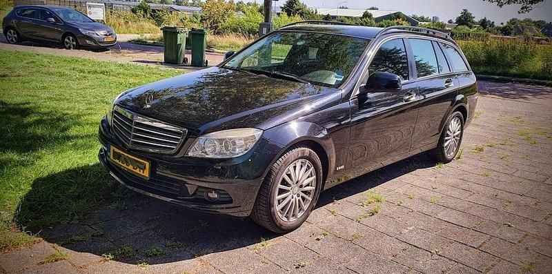 Zwart Gebruikt 2009 Mercedes C200 Stationwagen | € 7.995 (Eerlijke prijs) - Afbeelding 1/4