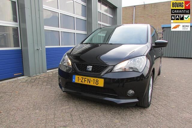 Zwart Gebruikt 2015 Seat Mii Sport Hatchback | € 9.750 (Eerlijke prijs) - Afbeelding 1/4