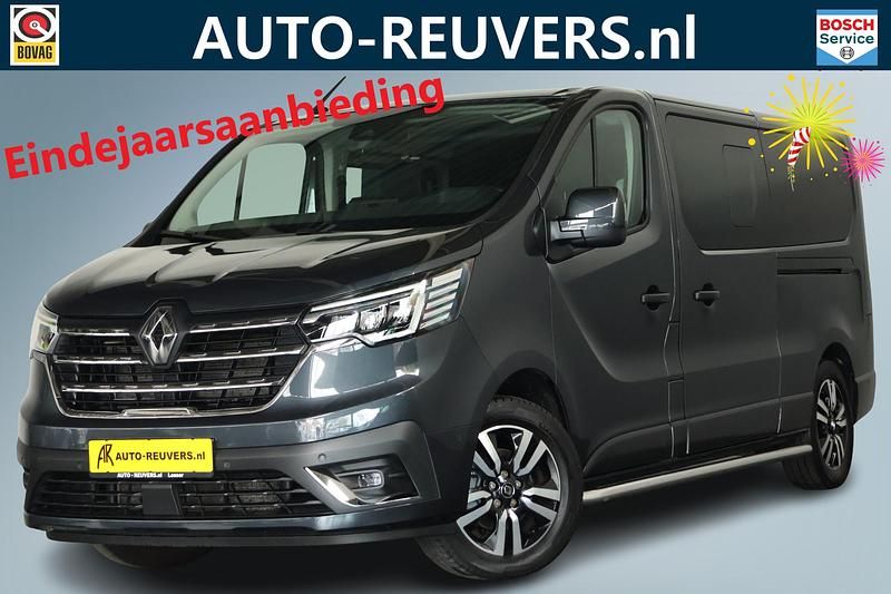 Grijs Gebruikt 2023 Renault Trafic Luxe MPV | € 31.850 (Eerlijke prijs) - Afbeelding 1/4