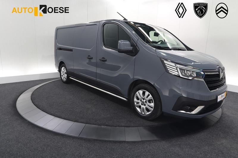 Bestelauto Gebruikt 2023 Renault Trafic Van | € 21.900 (Goede deal) - Afbeelding 1/4