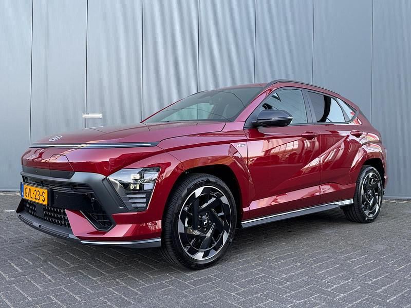 Rood Occasion 2024 Hyundai Kona N Line SUV | € 38.895 (Iets duurder) - Afbeelding 1/4
