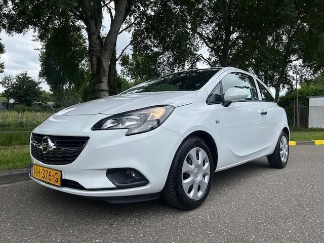 Wit Gebruikt 2015 Opel Corsa Expression Hatchback | € 8.950 (Eerlijke prijs) - Afbeelding 1/4