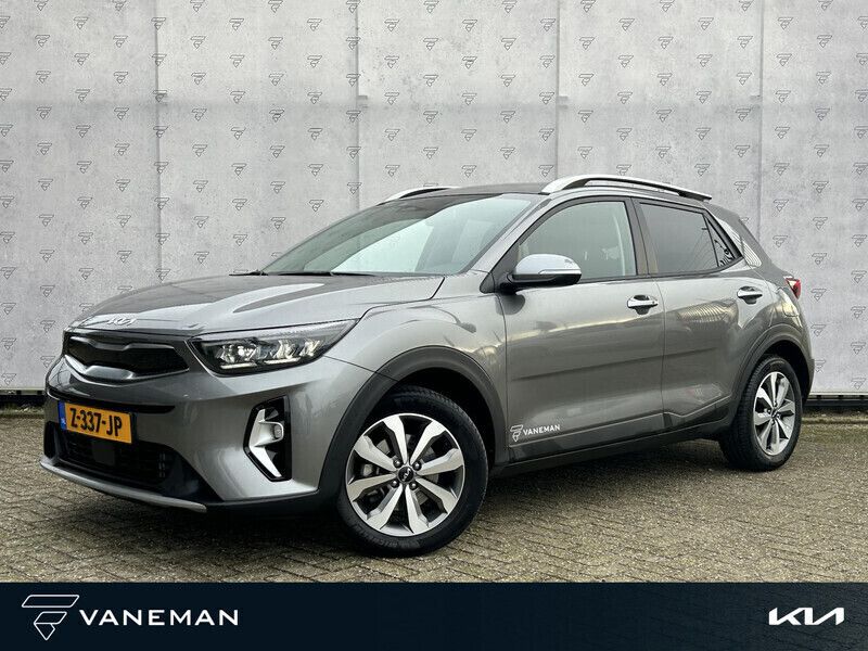 Astro grey m Gebruikt 2024 Kia Stonic SUV | € 24.935 (Iets duurder) - Afbeelding 1/4
