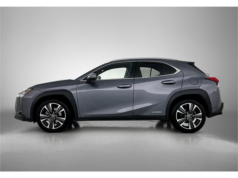 Occasion Lexus UX Business Edition 184 PK (135 kW) 2019 Grijs SUV