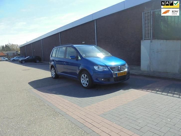 Blauw Occasion 2007 VW Touran MPV | € 3.250 (Eerlijke prijs) - Afbeelding 1/4